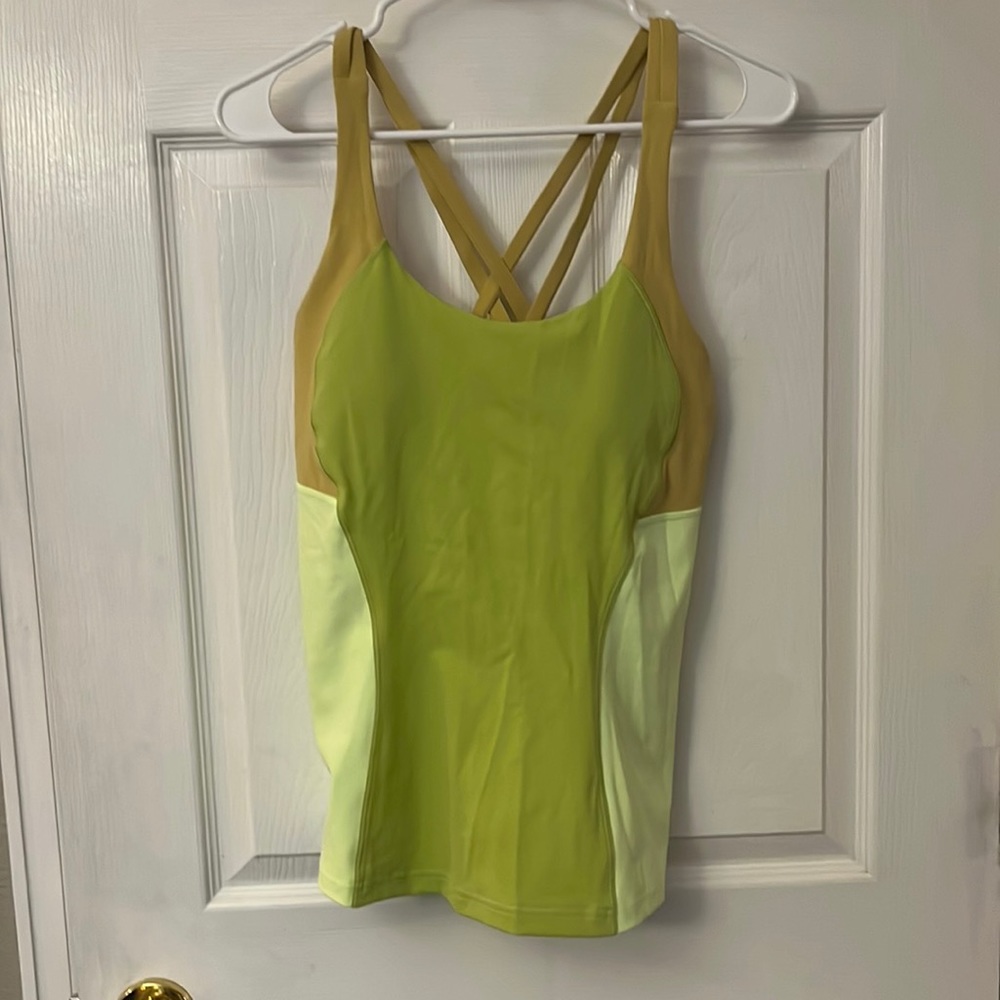 Lululemon energy tank NWT